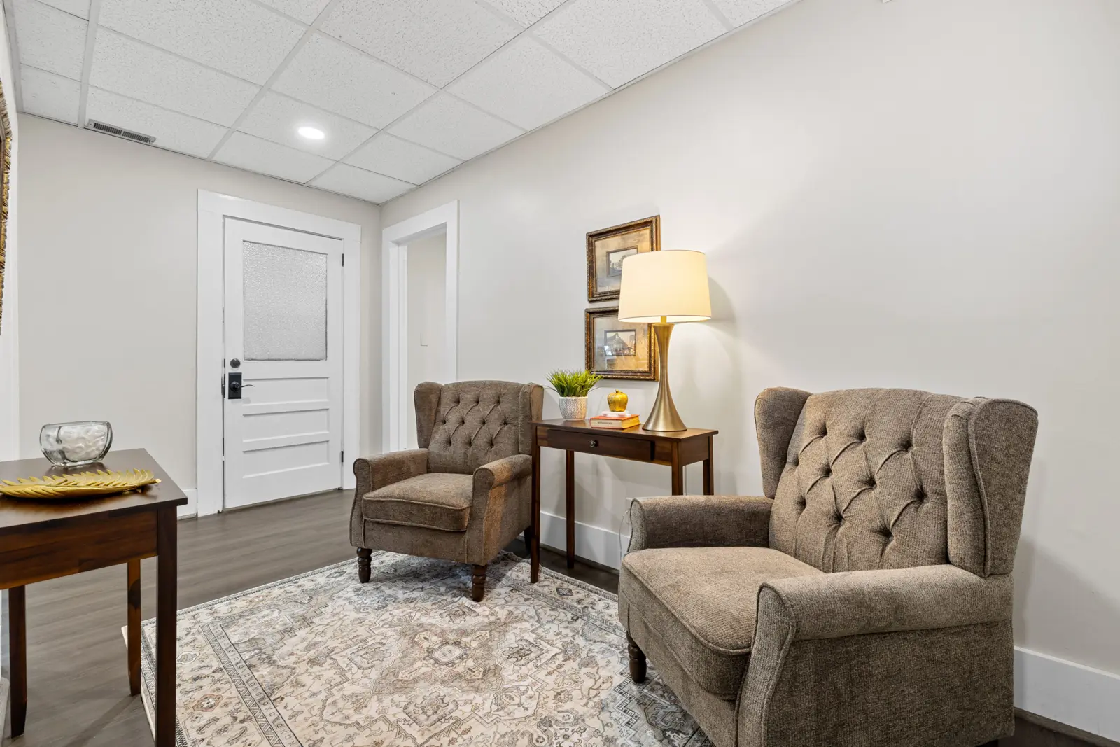 Lobby seating